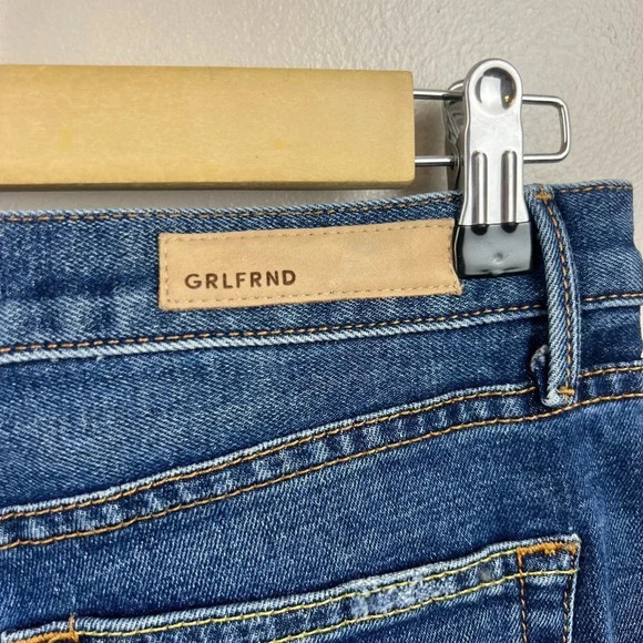 GRLFRND Yasmin Mid Rise Skinny Jeans Size 26 Joan Jett Wash Blue Button Fly - Picture 7 of 13